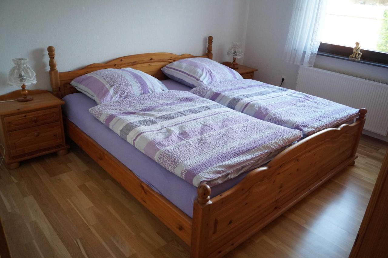 Ferienwohnung Am Eckerich Фріцлар Екстер'єр фото